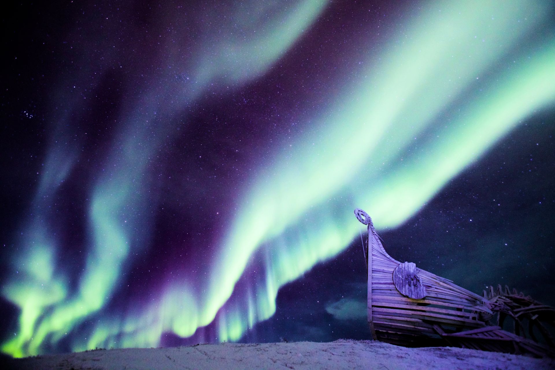 Vardø - Drakkar i Nordlys