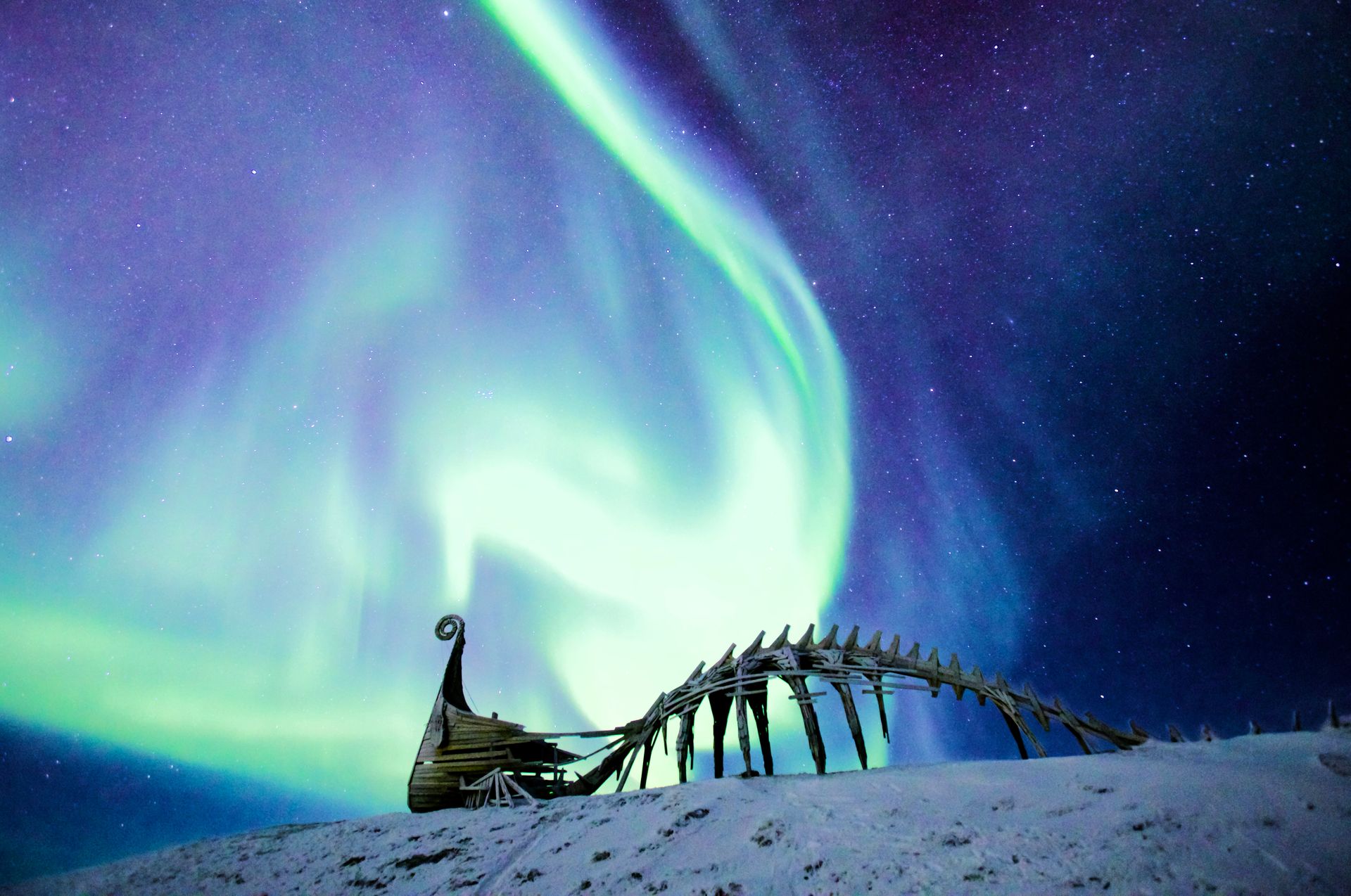 Vardø - Nordlys over Drakkar