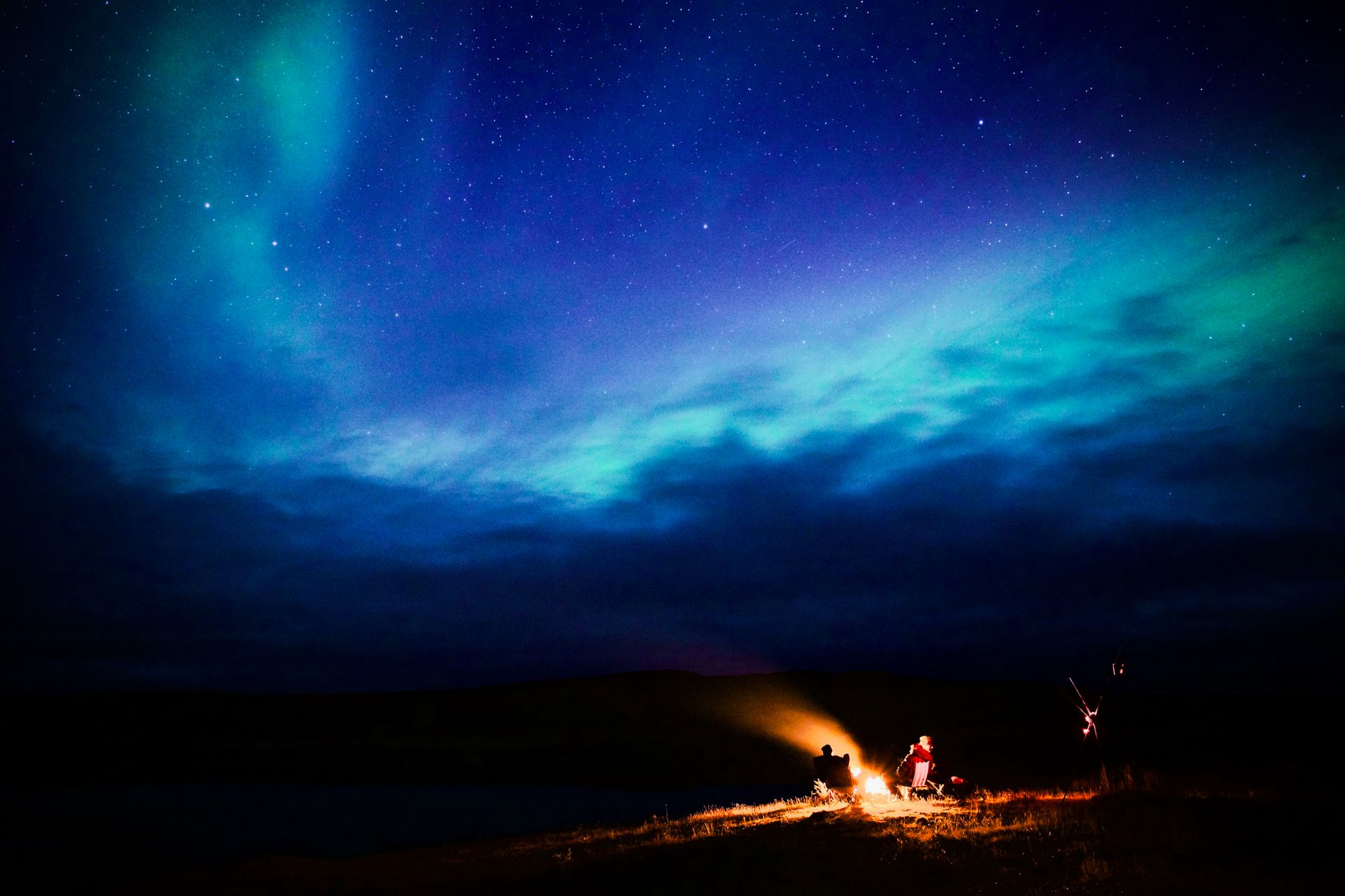 Bål og nordlys